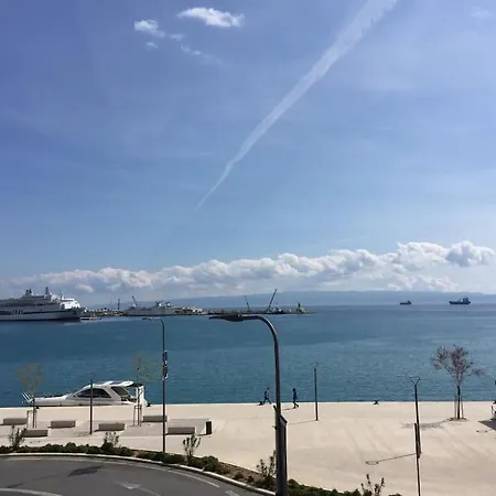 Lala Amazing Sea View アパート *